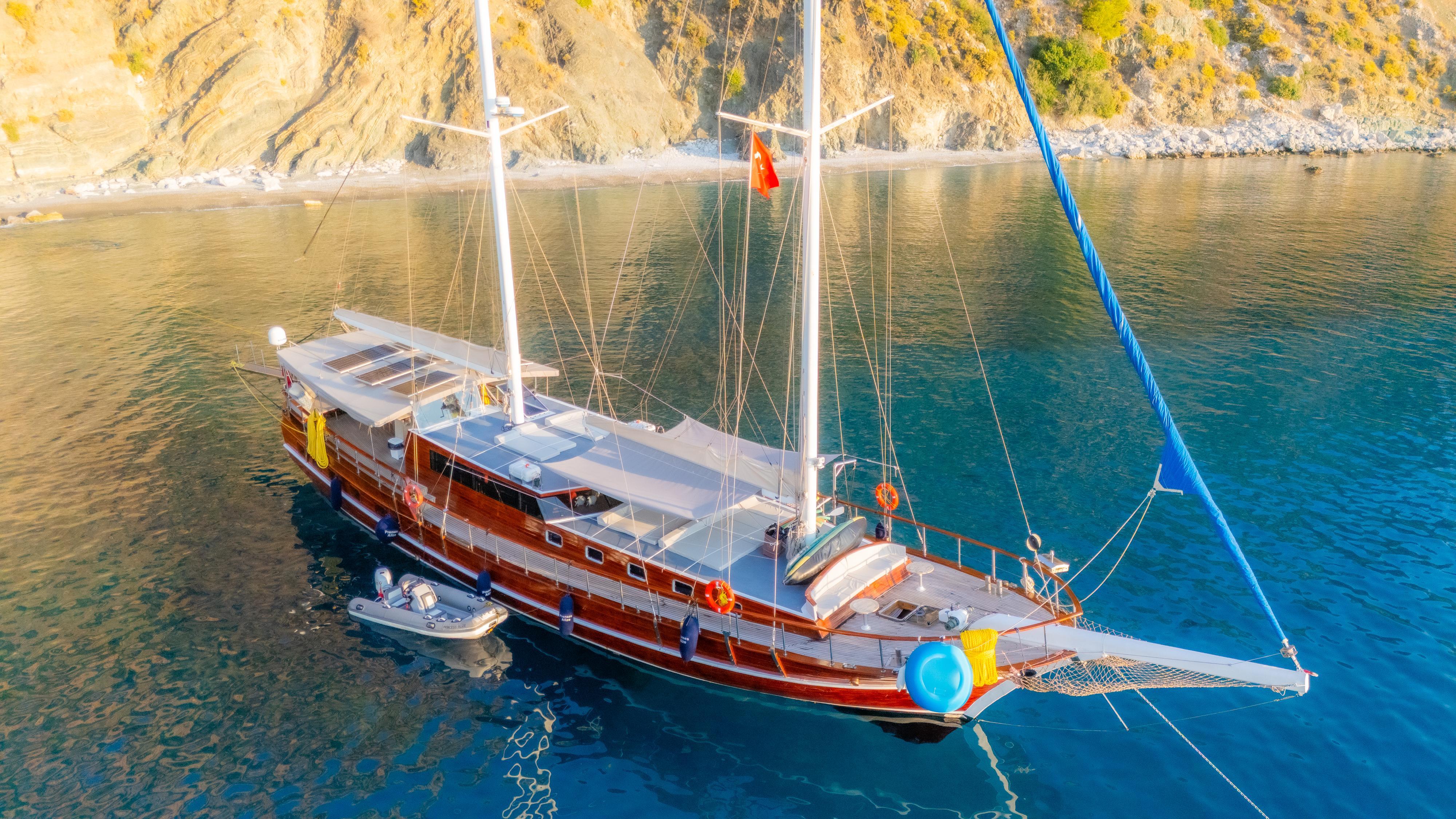 Göcek VIP gulet charter Princess Alize